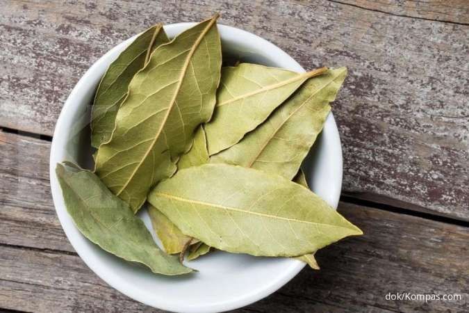 7 Manfaat dan efek samping daun salam untuk kesehatan
